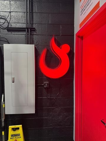 301 Newbury St, Danvers, MA 01923