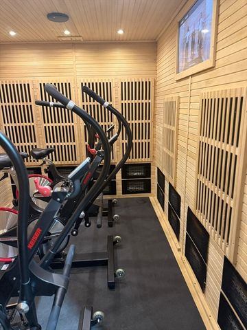 301 Newbury St, Danvers, MA 01923