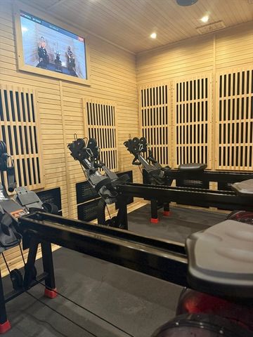 301 Newbury St, Danvers, MA 01923