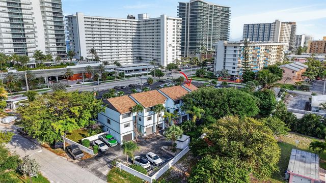 3250 NE 12th Street 6, Pompano Beach, FL 33062