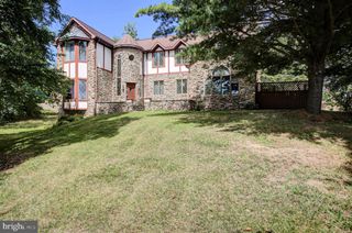 2013 CASTLEGREEN CT, Greencastle, PA 17225