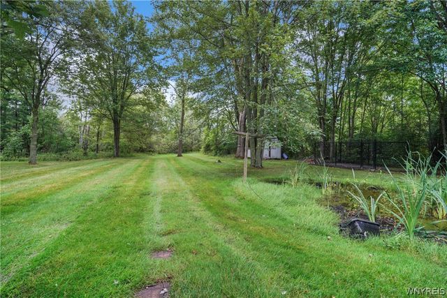 7143 Akron Road, Lockport Town, NY 14094