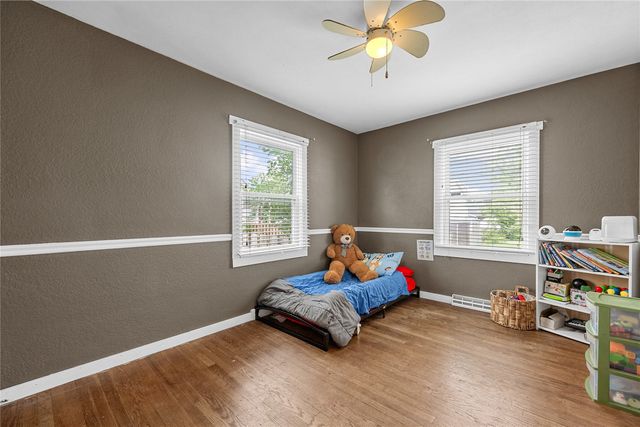 3114 Eastern Avenue NE, Cedar Rapids, IA 52402
