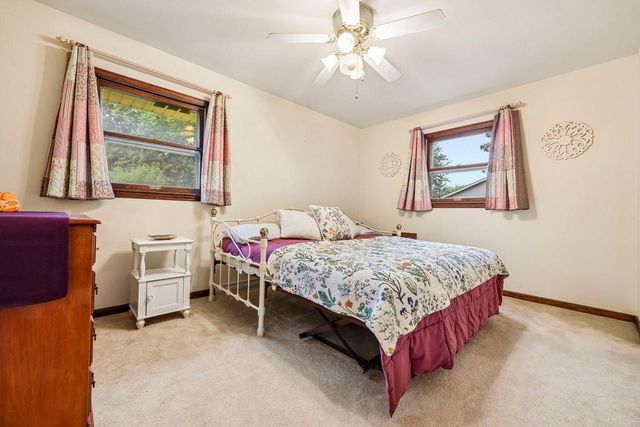 21875 Clearfield ROAD, Brookfield, WI 53045