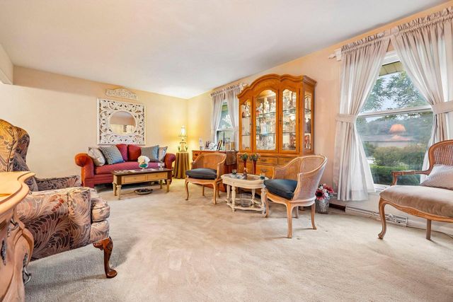 21875 Clearfield ROAD, Brookfield, WI 53045