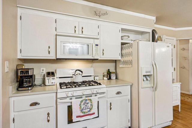 21875 Clearfield ROAD, Brookfield, WI 53045