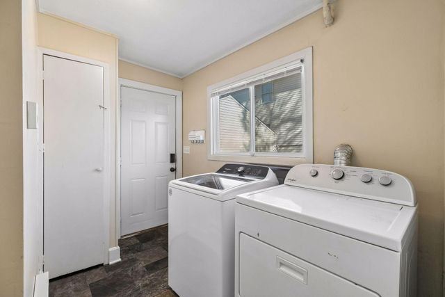 885 Case Avenue, Saint Paul, MN 55106