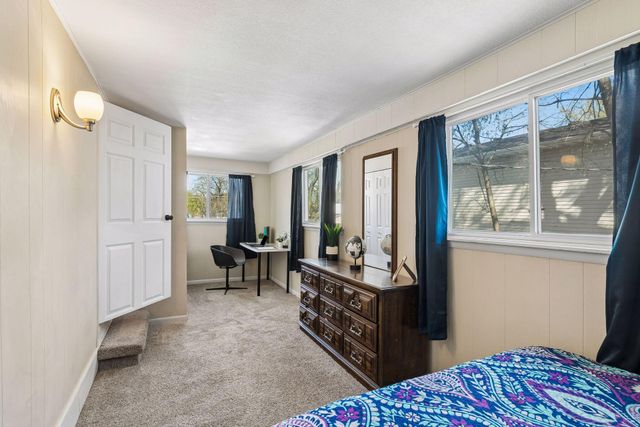 885 Case Avenue, Saint Paul, MN 55106