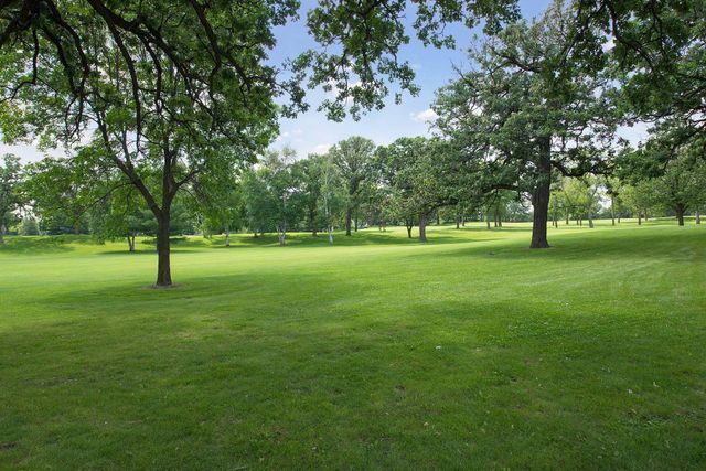 885 Case Avenue, Saint Paul, MN 55106