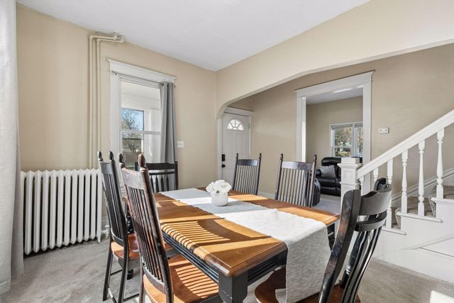 885 Case Avenue, Saint Paul, MN 55106