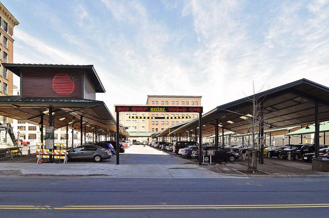 885 Case Avenue, Saint Paul, MN 55106