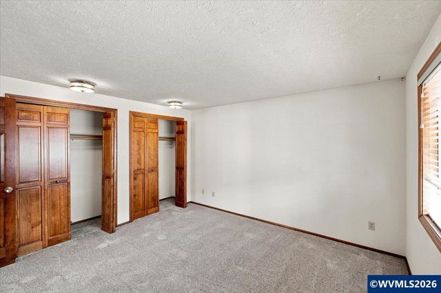 1986 Pecan Ct NW, Salem, OR 97304