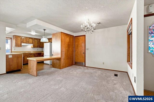 1986 Pecan Ct NW, Salem, OR 97304