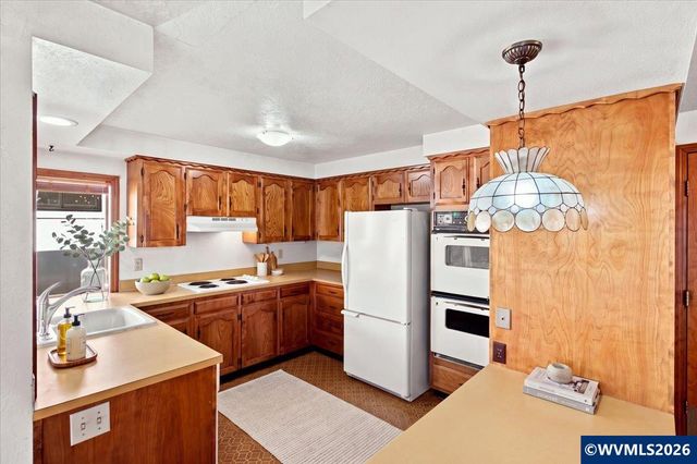 1986 Pecan Ct NW, Salem, OR 97304