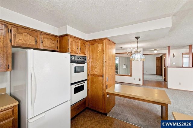 1986 Pecan Ct NW, Salem, OR 97304