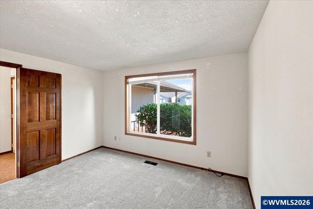 1986 Pecan Ct NW, Salem, OR 97304