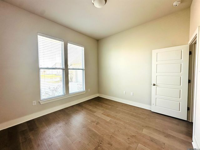 39177 High Creek Ave, Gonzales, LA 70737