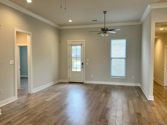 39177 High Creek Ave, Gonzales, LA 70737