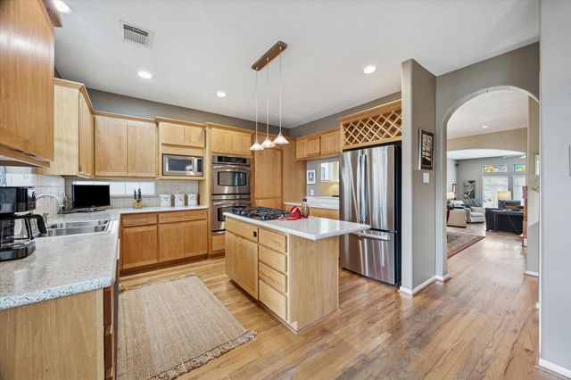 210 Malone Street, Houston, TX 77007