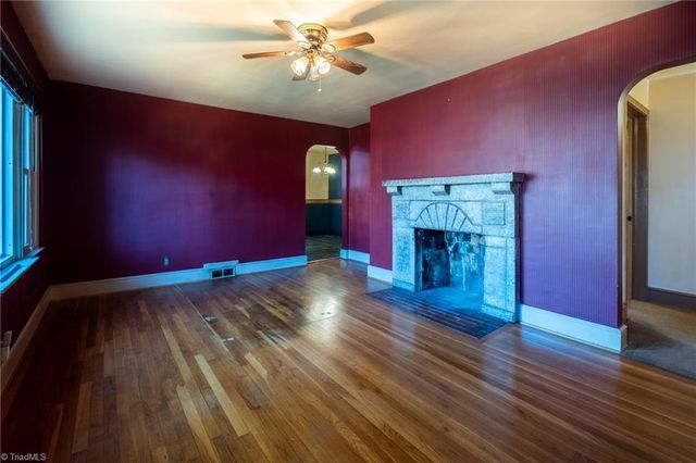 1707 Brookwood Drive, Winston-salem, NC 27106