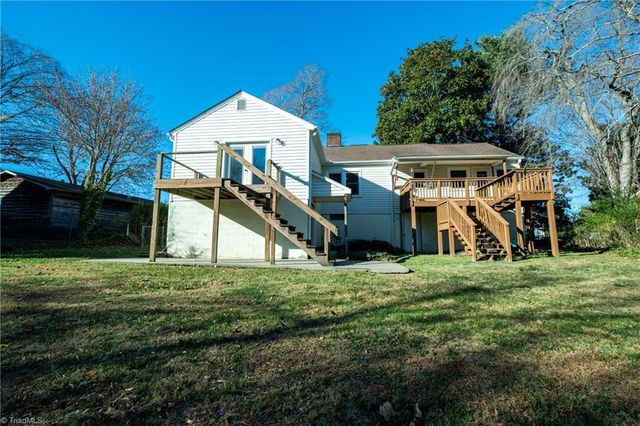 1707 Brookwood Drive, Winston-salem, NC 27106