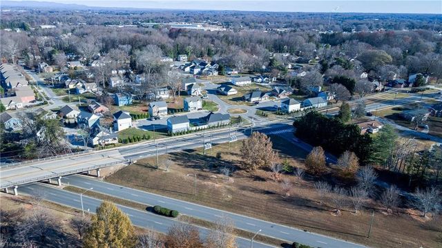 1707 Brookwood Drive, Winston-salem, NC 27106