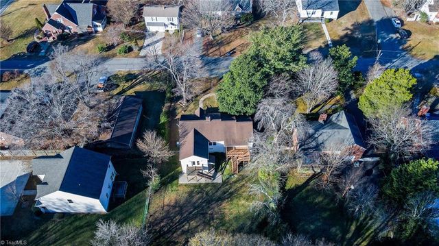 1707 Brookwood Drive, Winston-salem, NC 27106