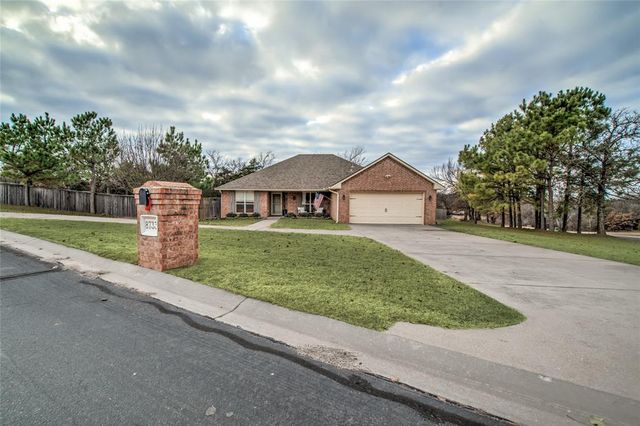8733 Starling Path, Edmond, OK 73034