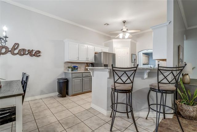 8733 Starling Path, Edmond, OK 73034