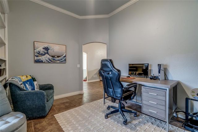 8733 Starling Path, Edmond, OK 73034