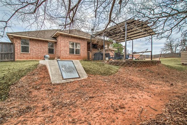 8733 Starling Path, Edmond, OK 73034