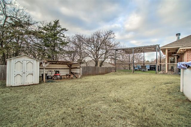 8733 Starling Path, Edmond, OK 73034