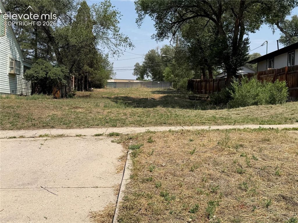 824 E Costilla Street, Colorado Springs, CO 80903 — photo 2