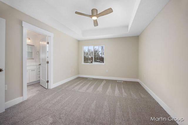 2239 Watertown Way, Grand Rapids, MI 49505