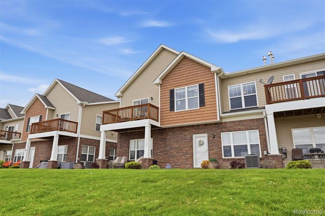 1745 Welland Street, Howell, MI 48855