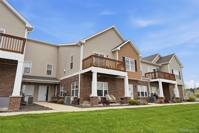 1745 Welland Street, Howell, MI 48855