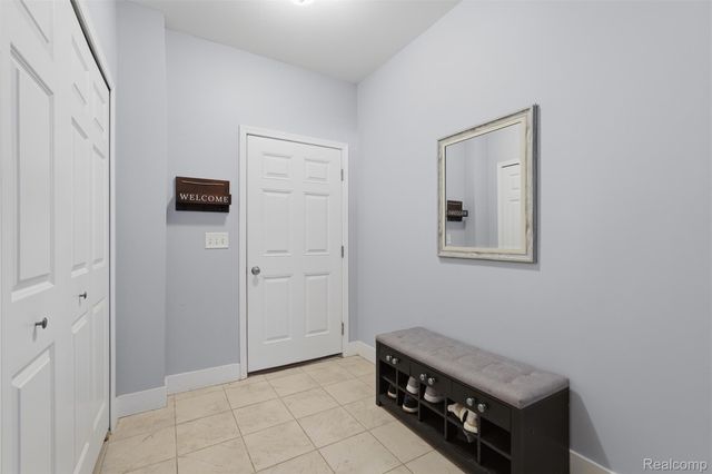 1745 Welland Street, Howell, MI 48855