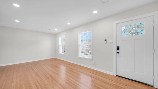 2800 SPRING HILL DR, Memphis, TN 38127