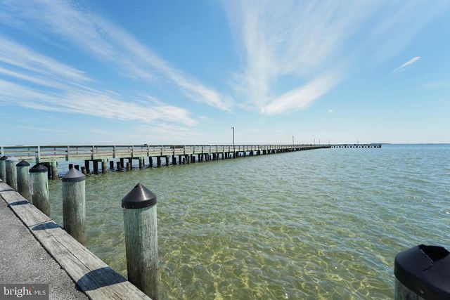 211 LONG POINT RD, Stevensville, MD 21666