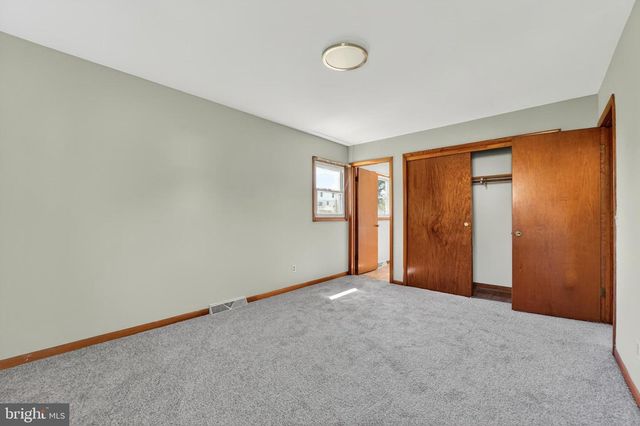 211 LONG POINT RD, Stevensville, MD 21666