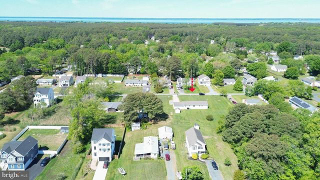 211 LONG POINT RD, Stevensville, MD 21666