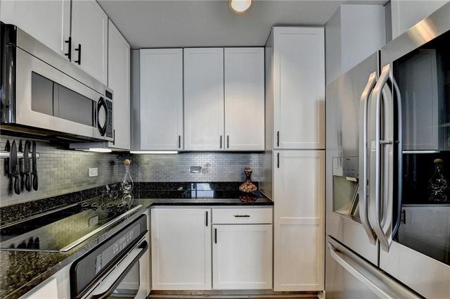 285 Centennial Olympic Park Drive NW 1905, Atlanta, GA 30313