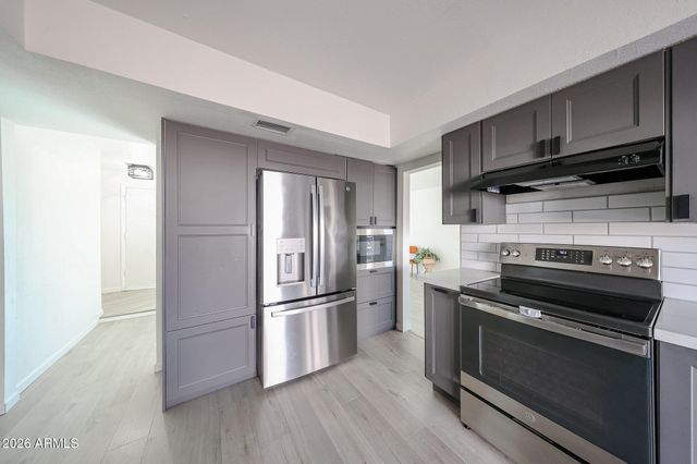 12250 N 26TH Place, Phoenix, AZ 85032
