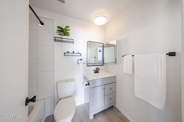 12250 N 26TH Place, Phoenix, AZ 85032
