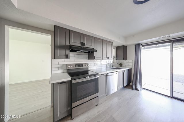 12250 N 26TH Place, Phoenix, AZ 85032
