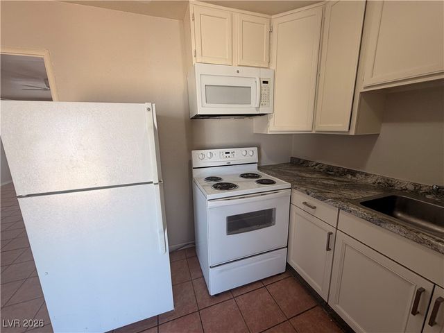 1007 H Street, Las Vegas, NV 89106