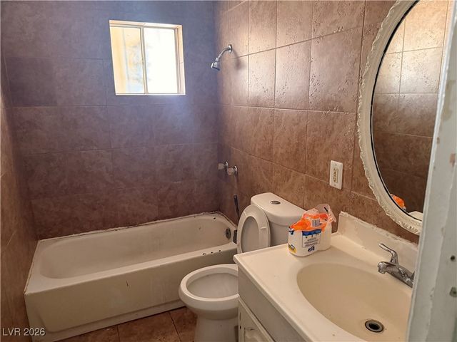 1007 H Street, Las Vegas, NV 89106