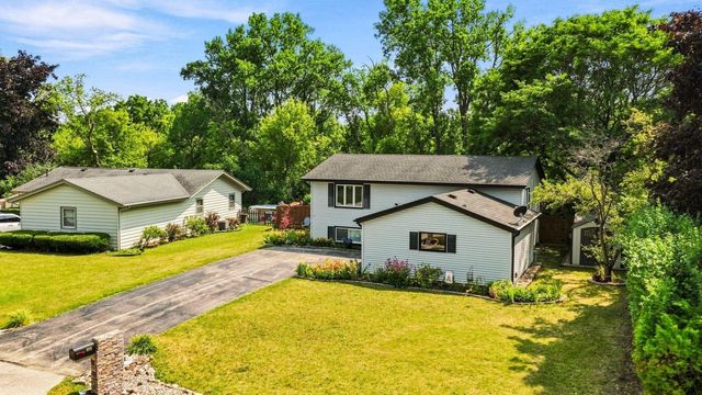 4819 Flambeau DRIVE, Mount Pleasant, WI 53406