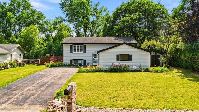 4819 Flambeau DRIVE, Mount Pleasant, WI 53406