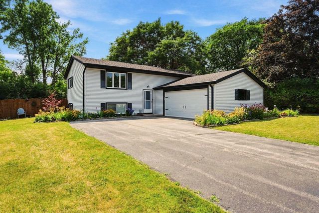 4819 Flambeau DRIVE, Mount Pleasant, WI 53406